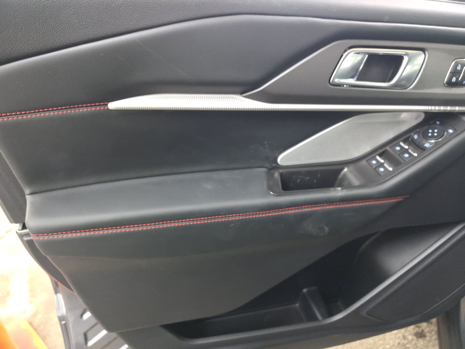 2025 Ford Explorer ST AWD