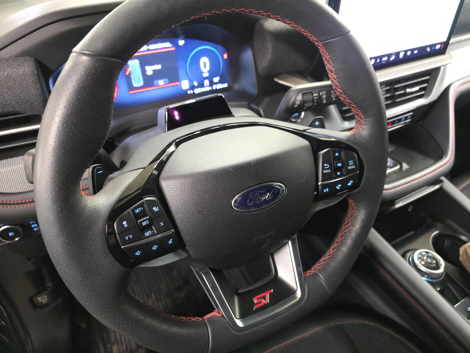 2025 Ford Explorer ST AWD