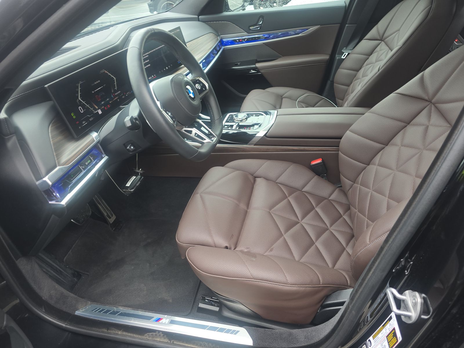 2025 BMW 7 Series 740i xDrive AWD