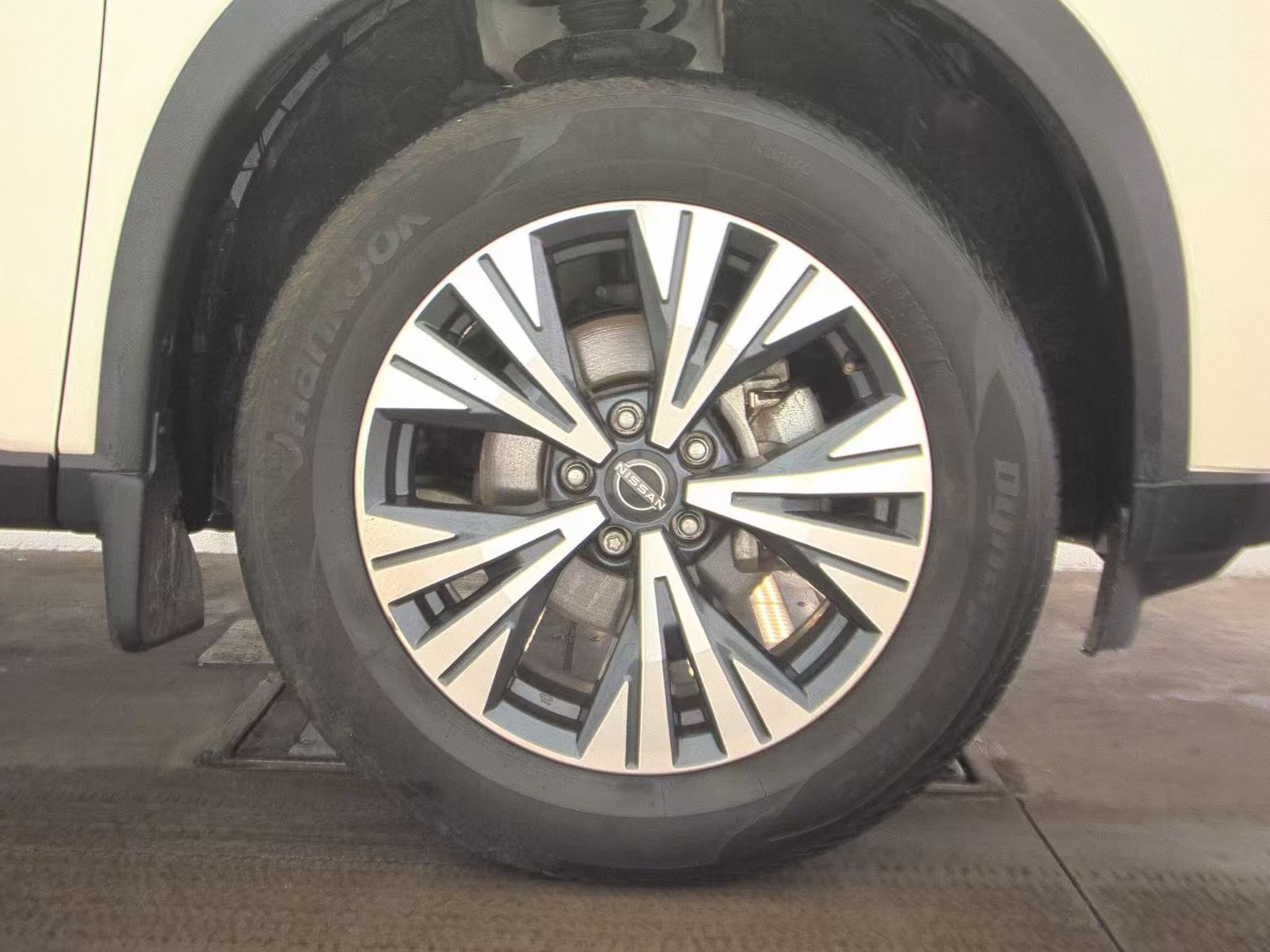 2023 Nissan Rogue SV AWD