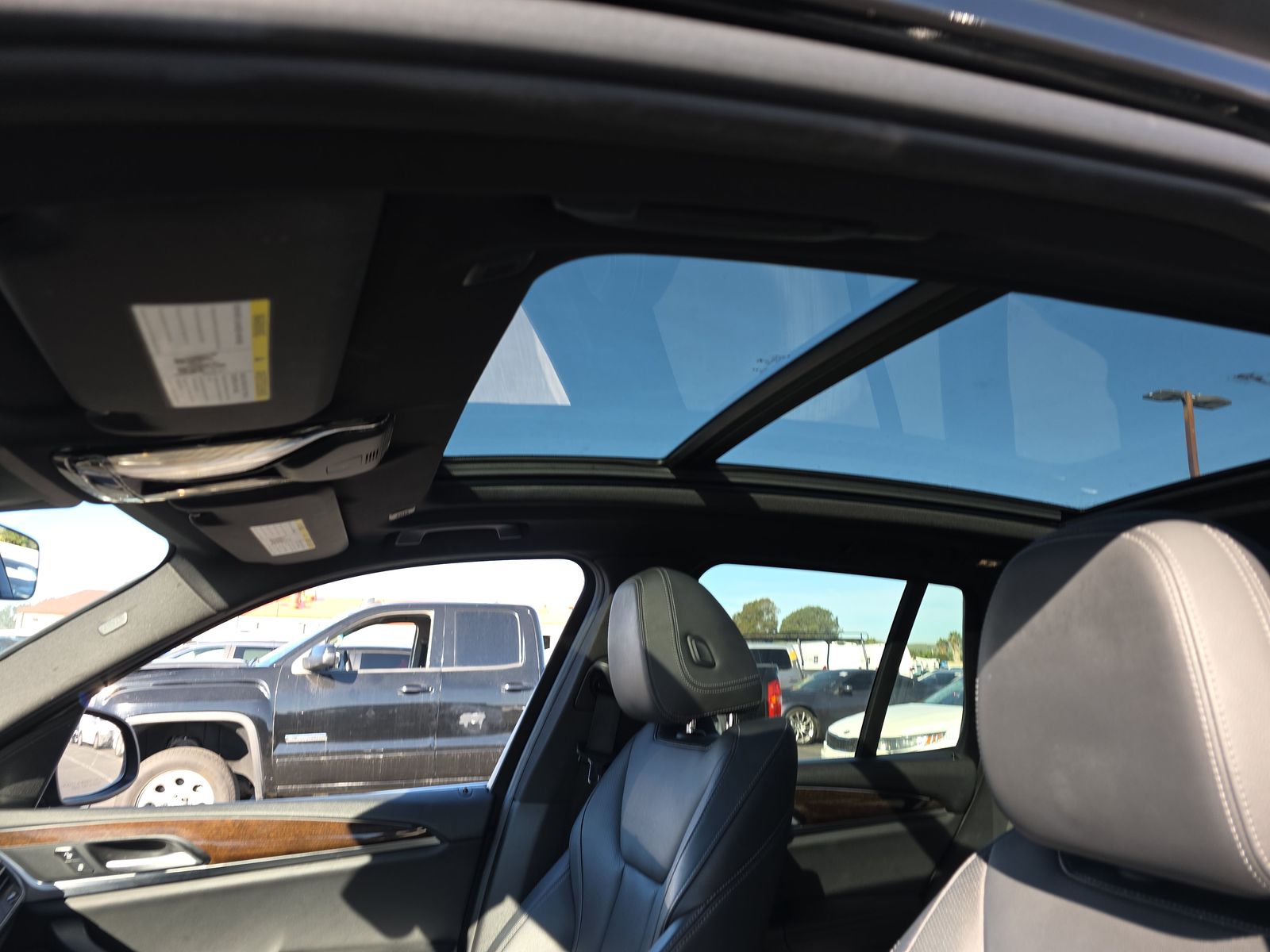 2023 BMW X3 sDrive30i RWD