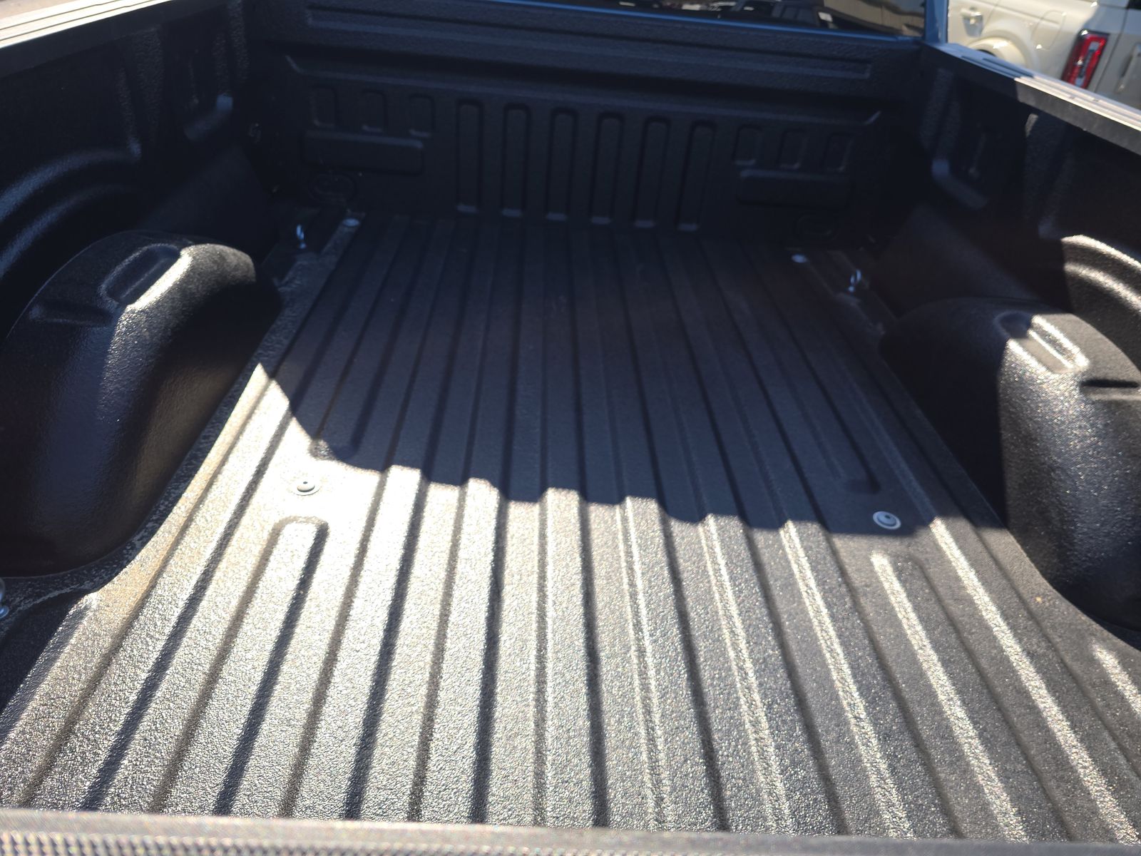 2023 Ford F-150 Hybrid Lariat AWD