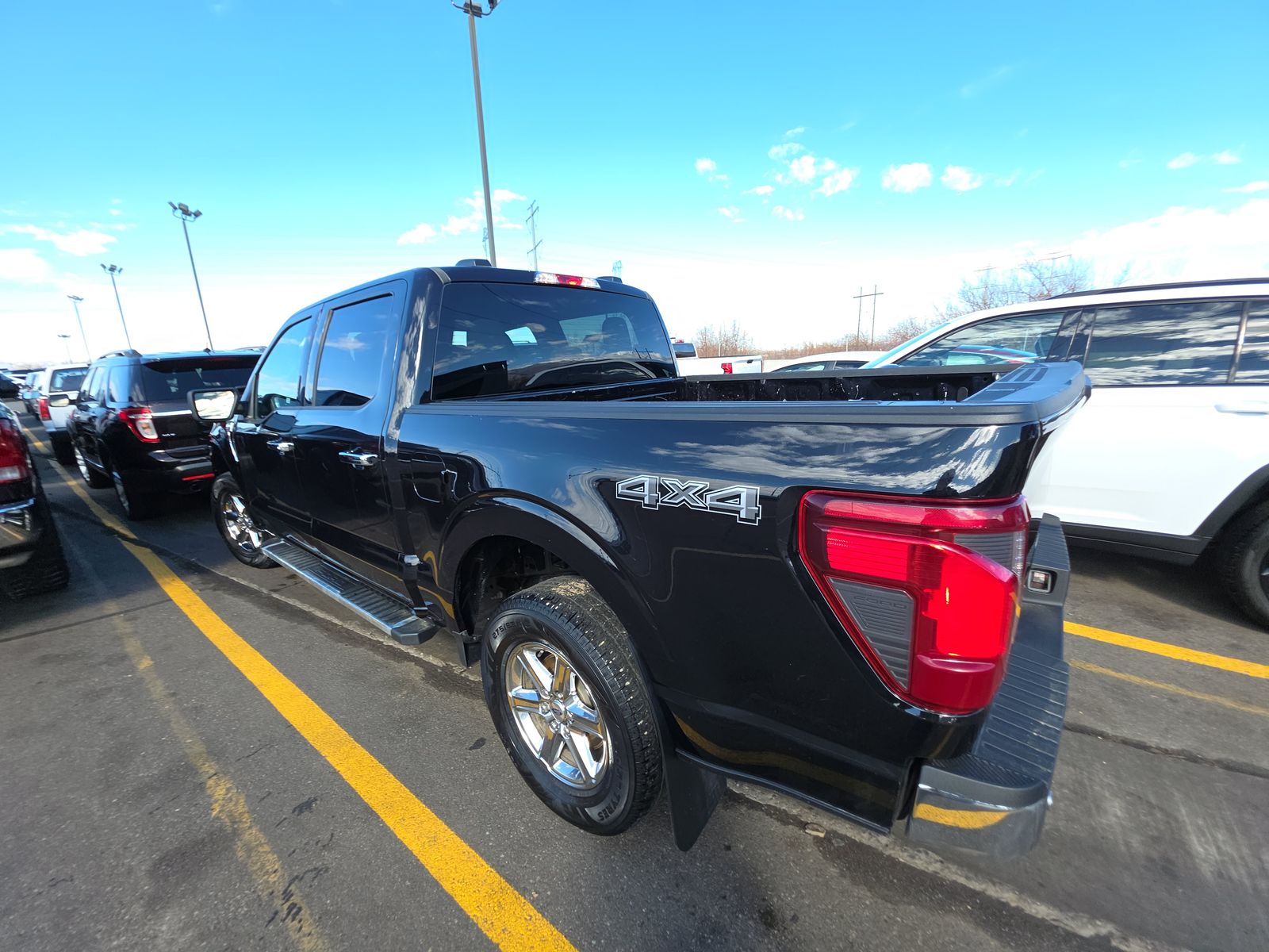 2024 Ford F-150 XLT AWD