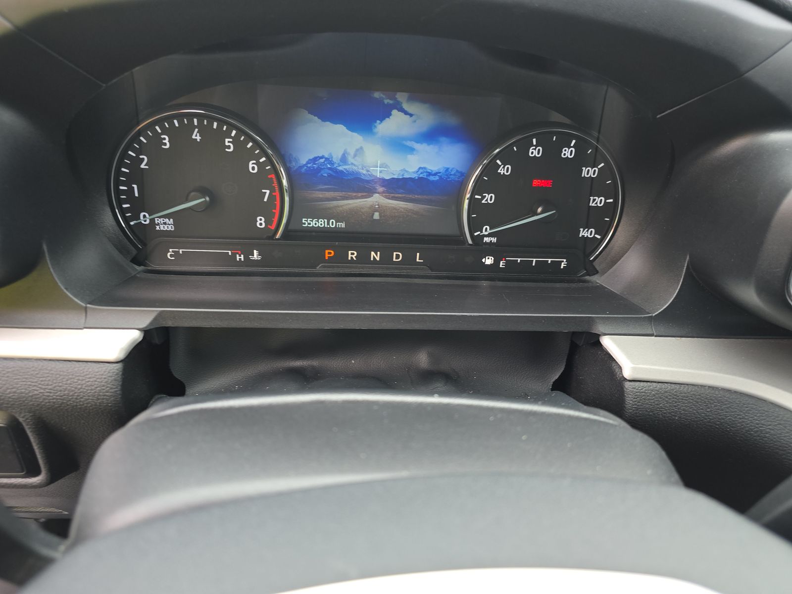 2024 Ford Explorer XLT RWD