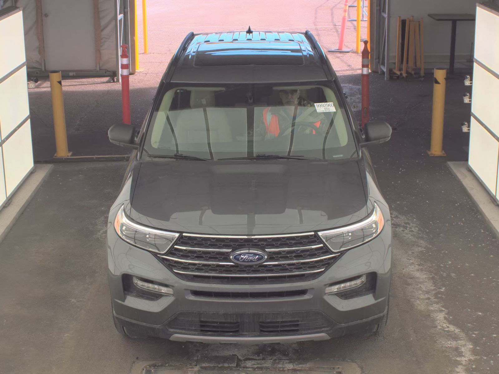 2023 Ford Explorer XLT AWD