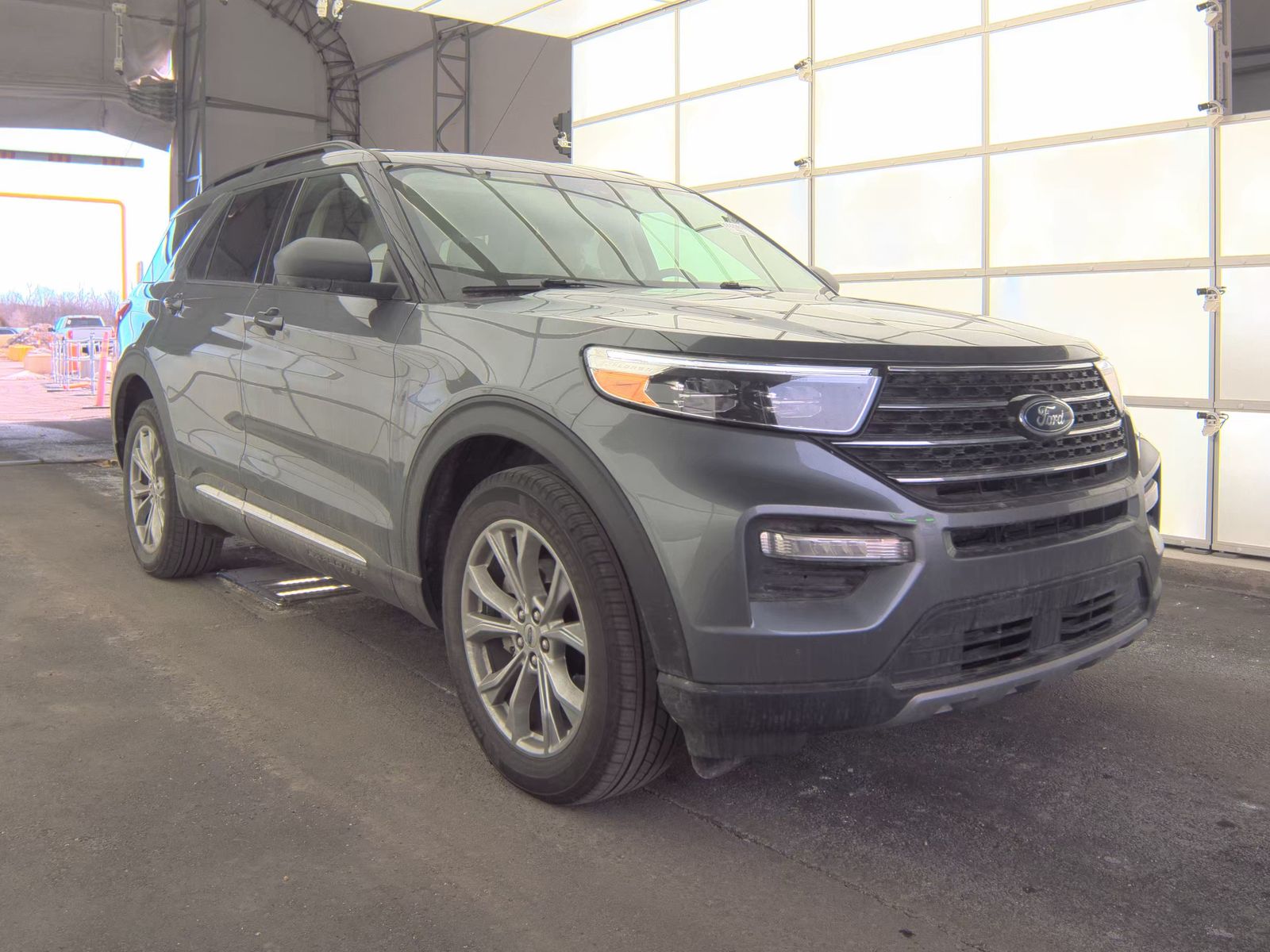 2023 Ford Explorer XLT AWD