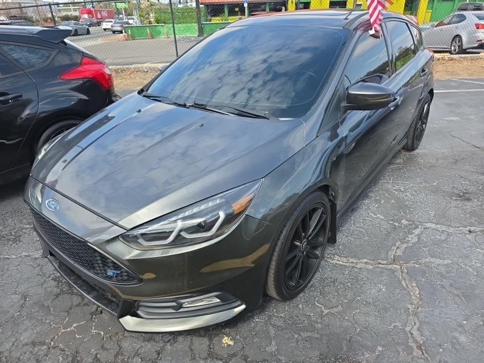 2016 Ford Focus ST FWD