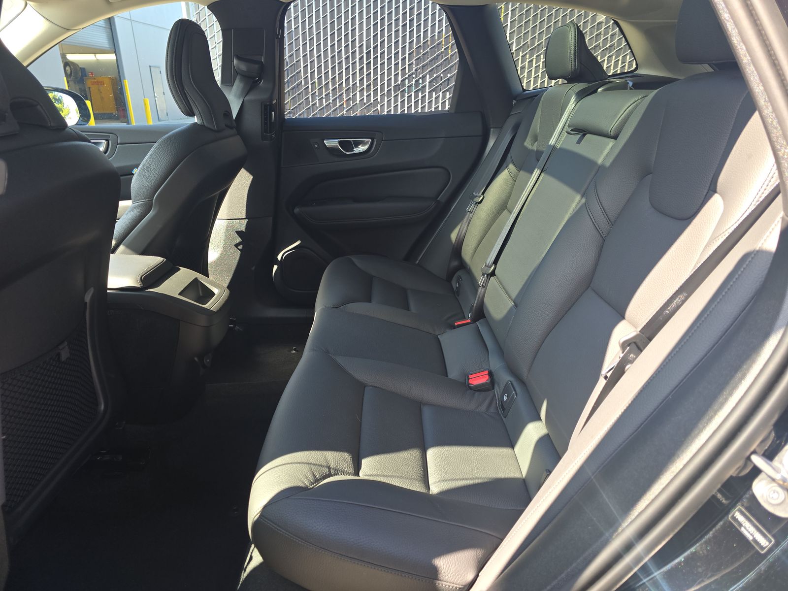 2025 Volvo XC60 B5 Plus FWD