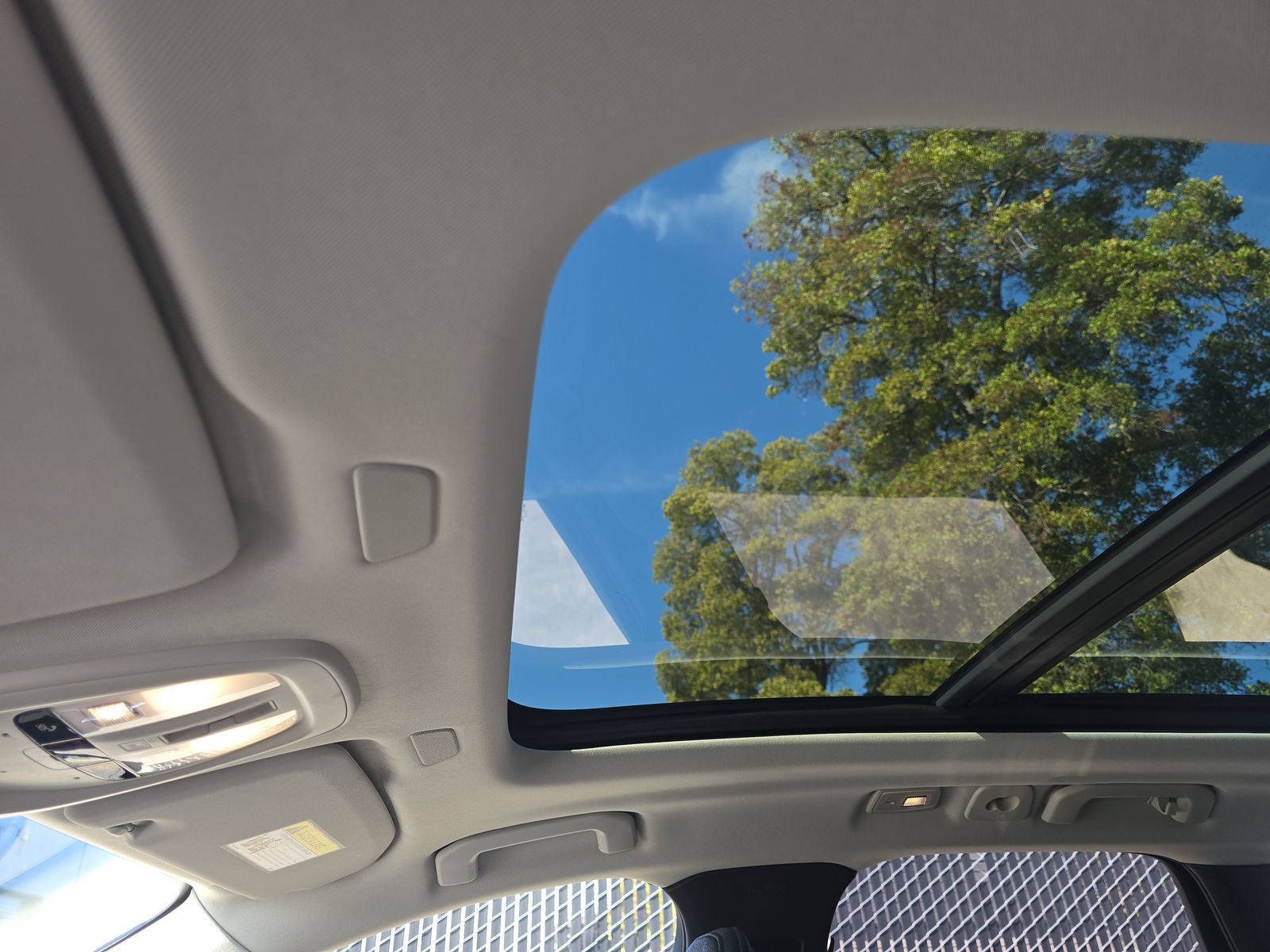 2025 Volvo XC60 B5 Plus FWD