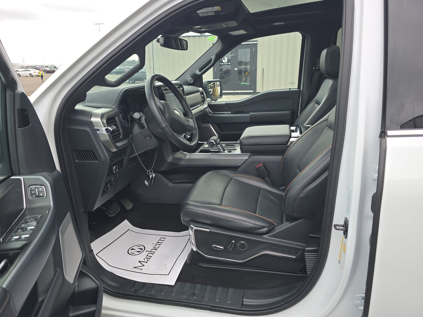 2024 Ford F-150 Hybrid Lariat AWD