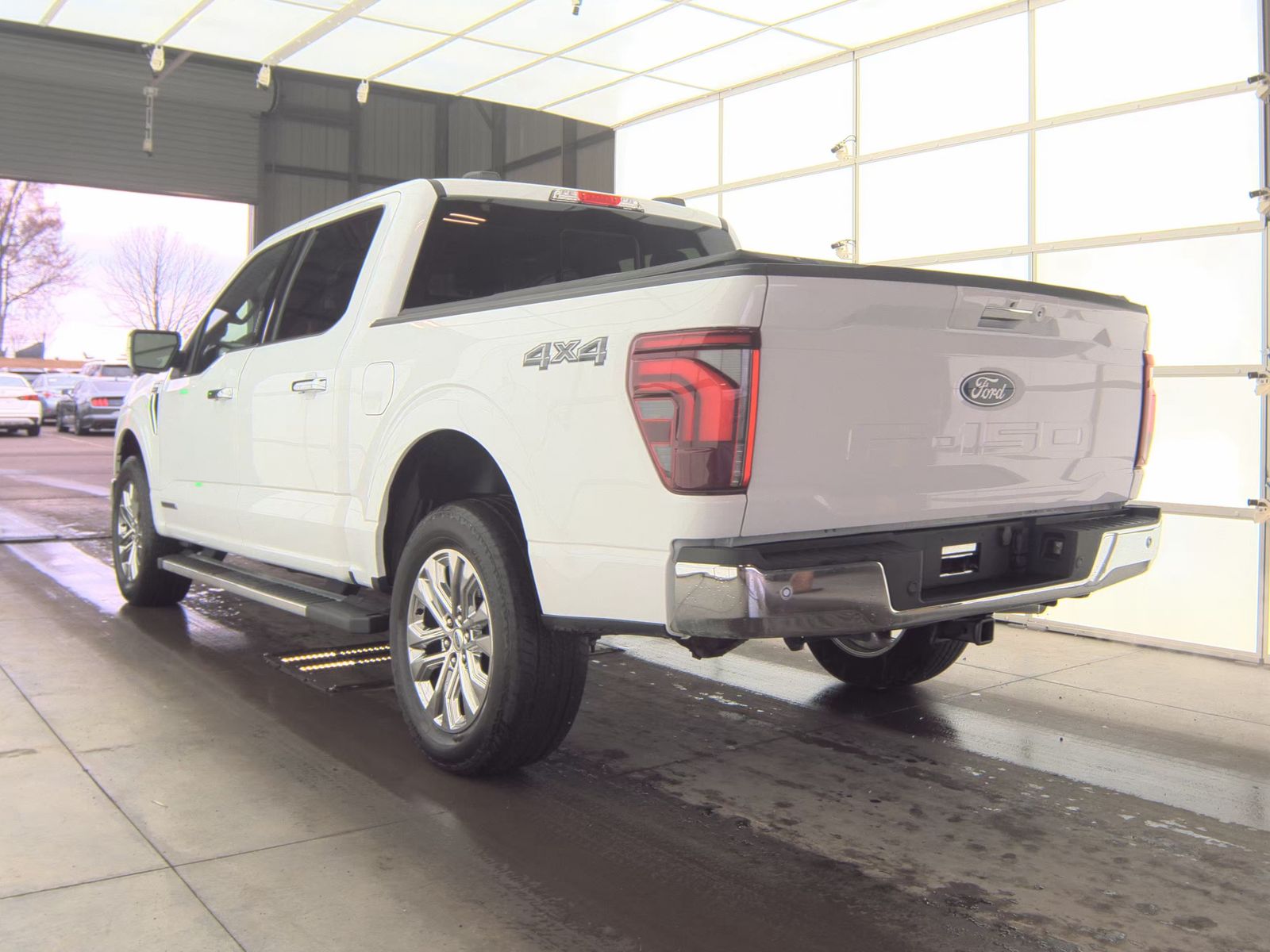 2024 Ford F-150 Hybrid Lariat AWD