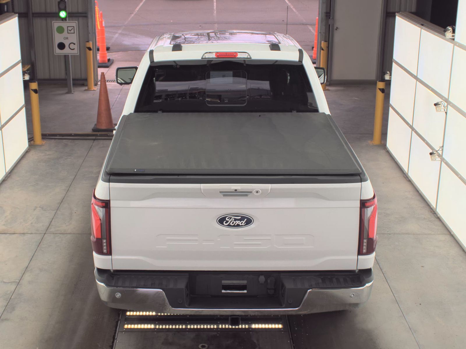 2024 Ford F-150 Hybrid Lariat AWD