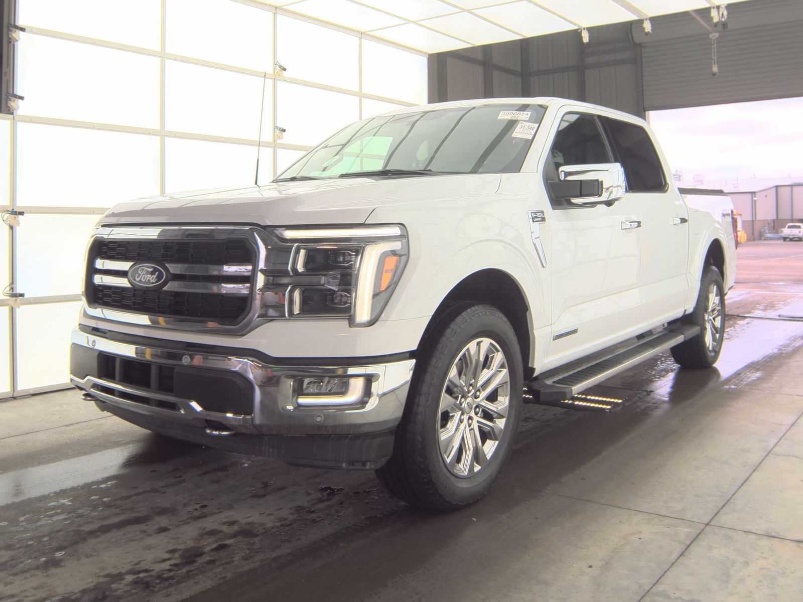 2024 Ford F-150 Hybrid Lariat AWD