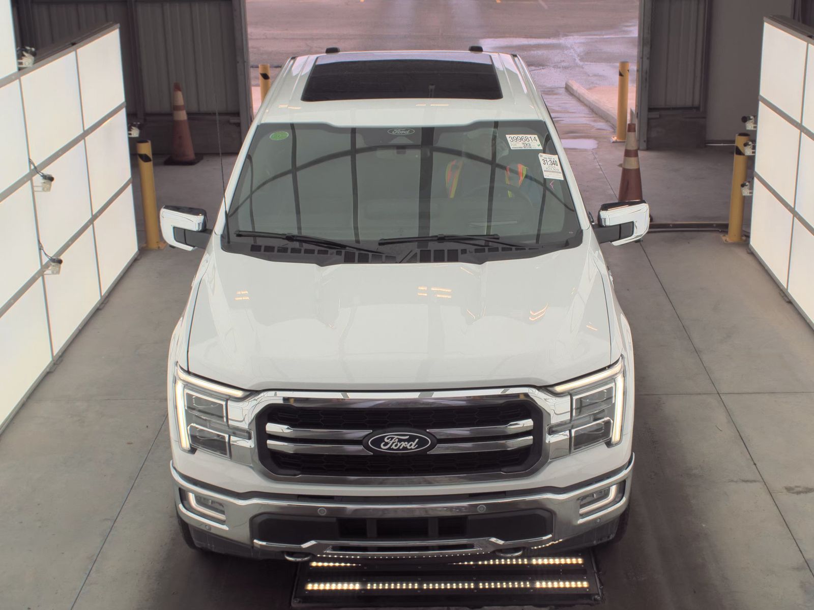 2024 Ford F-150 Hybrid Lariat AWD