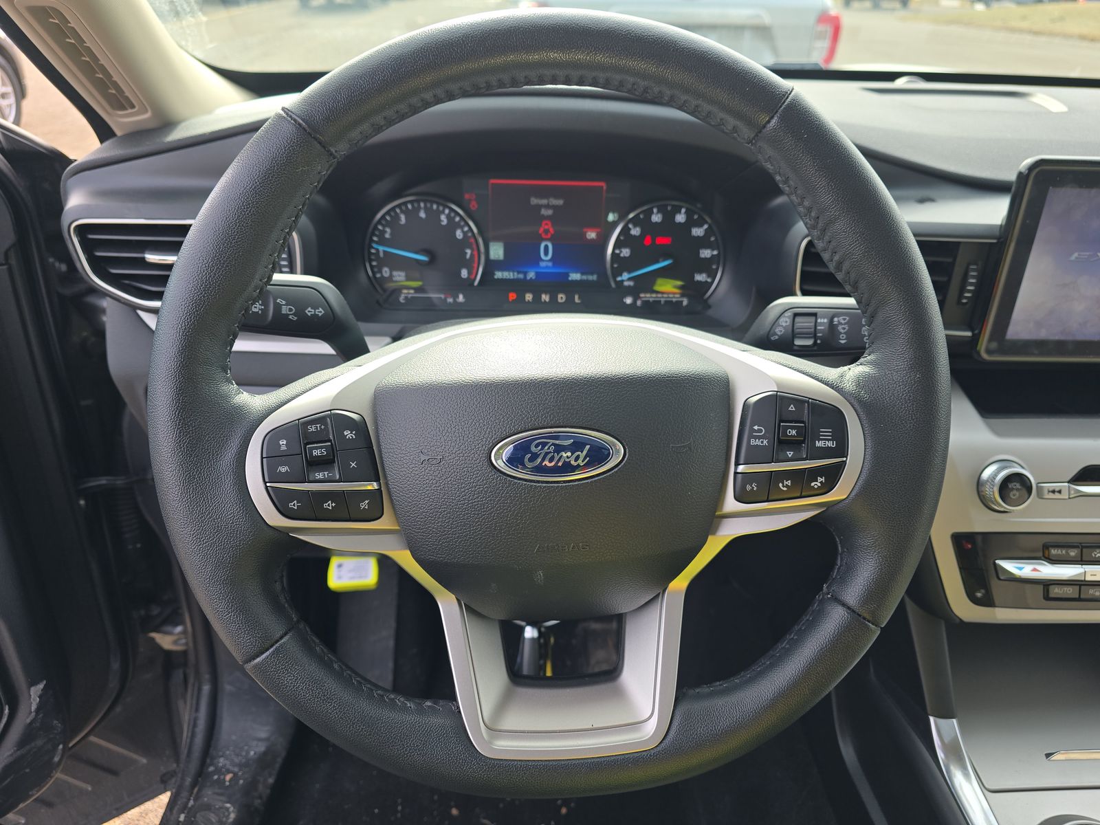 2023 Ford Explorer XLT AWD