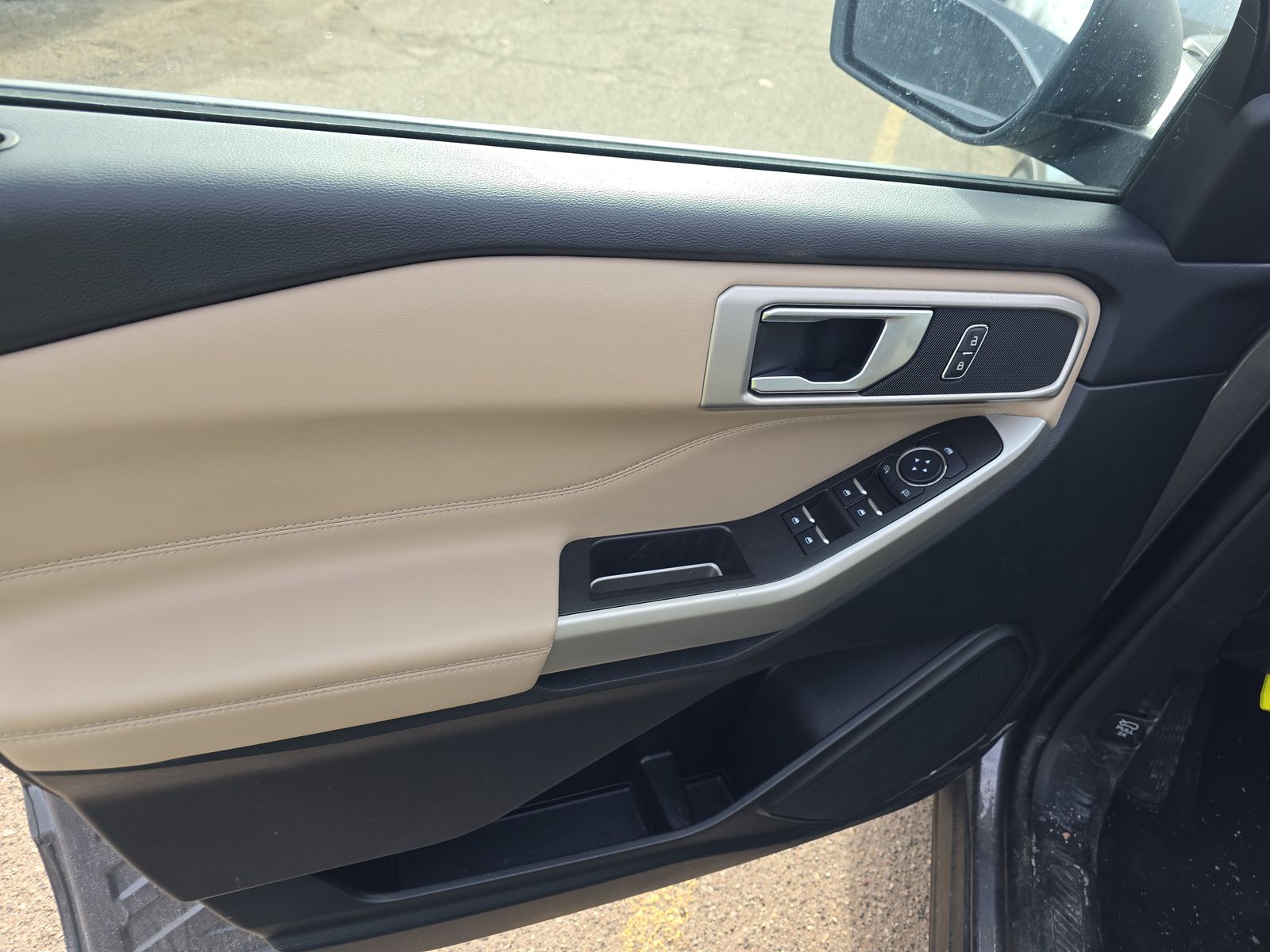 2023 Ford Explorer XLT AWD