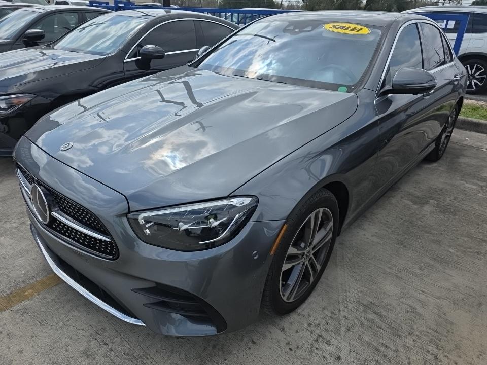 MERCEDES-BENZ E-CLASS - 1