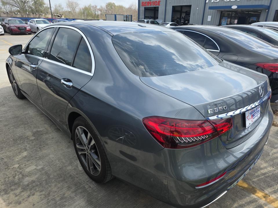 MERCEDES-BENZ E-CLASS - 7