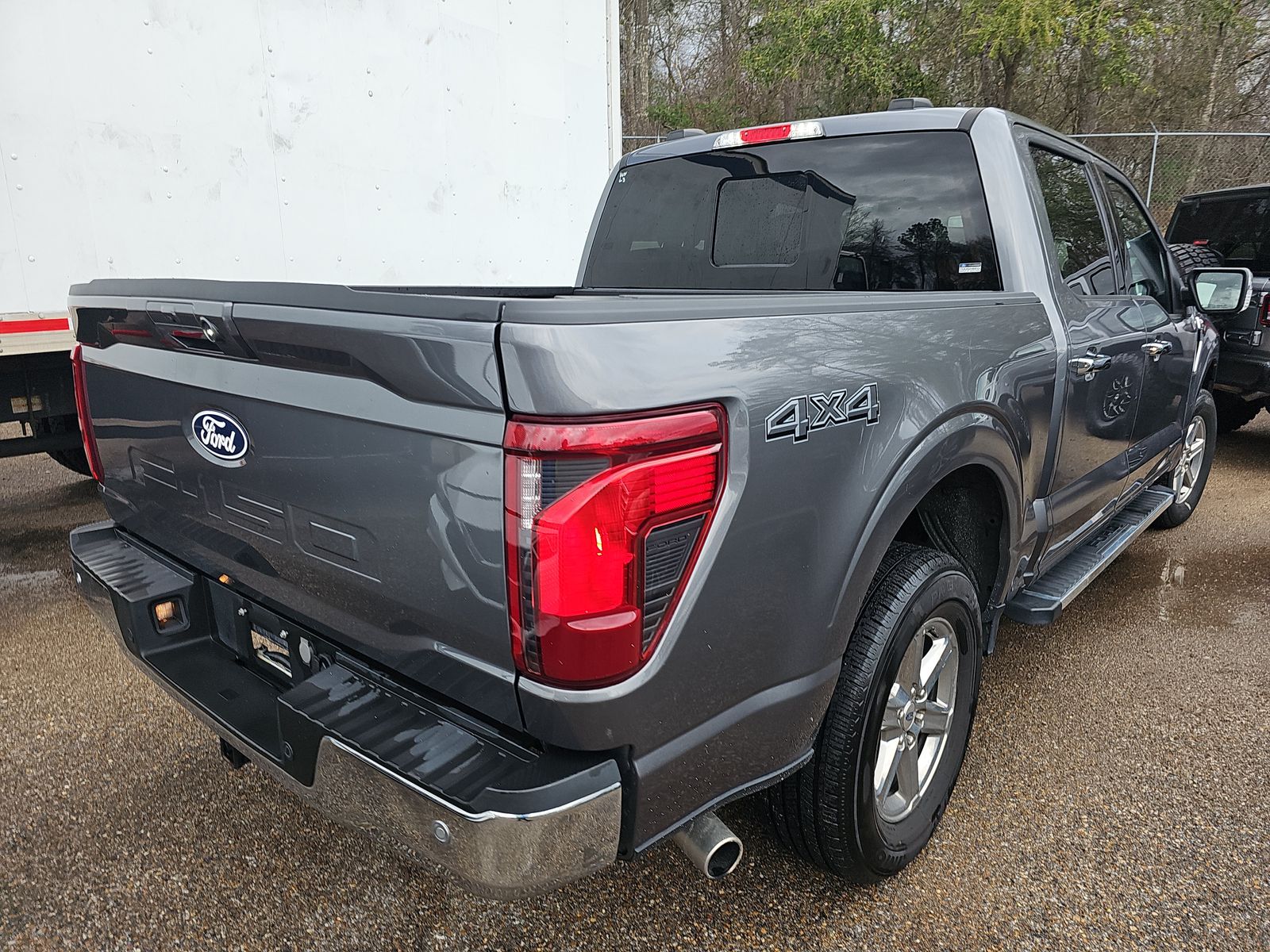 2024 Ford F-150 Hybrid XLT AWD