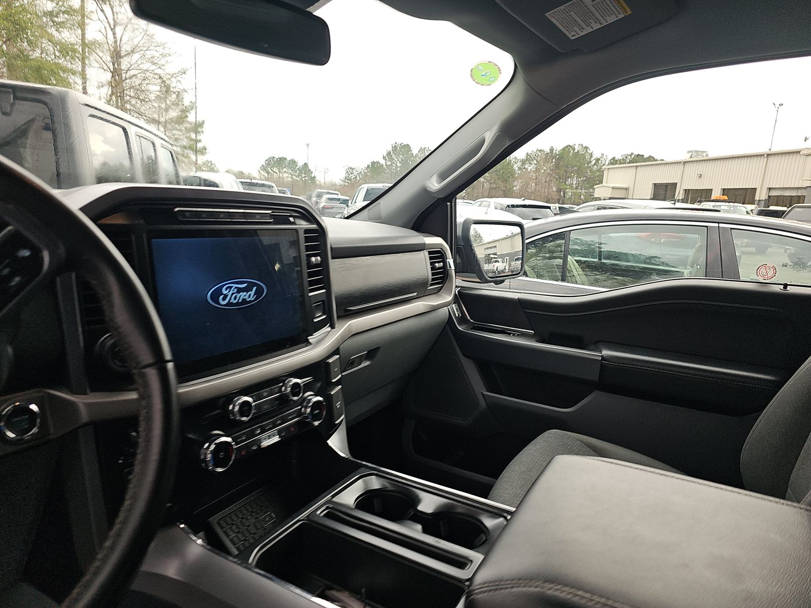 2024 Ford F-150 Hybrid XLT AWD