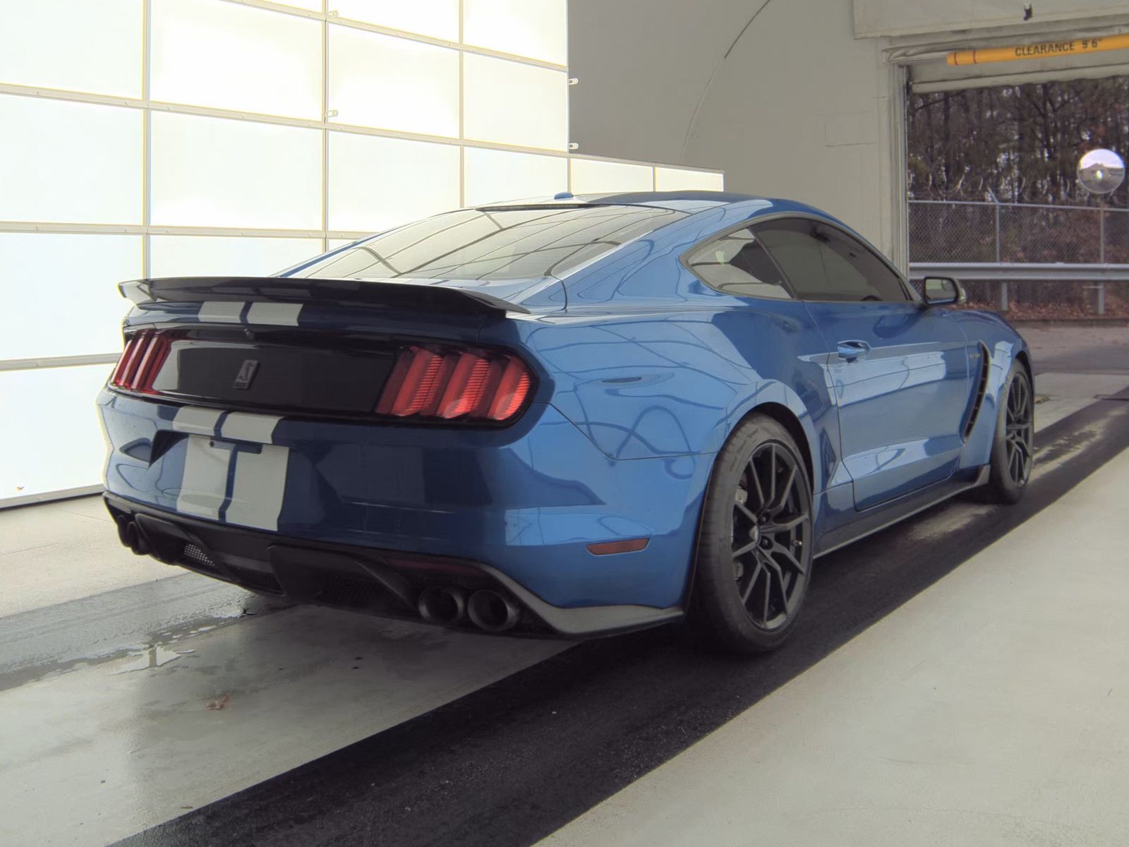 2017 Ford Mustang Shelby GT350 RWD
