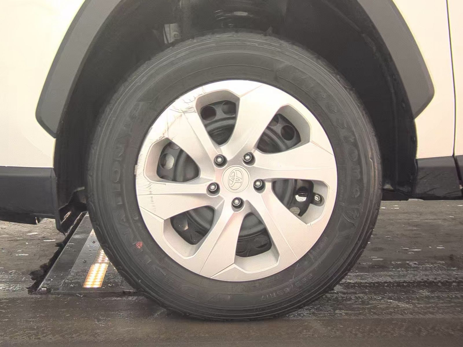 2024 Toyota RAV4 LE AWD