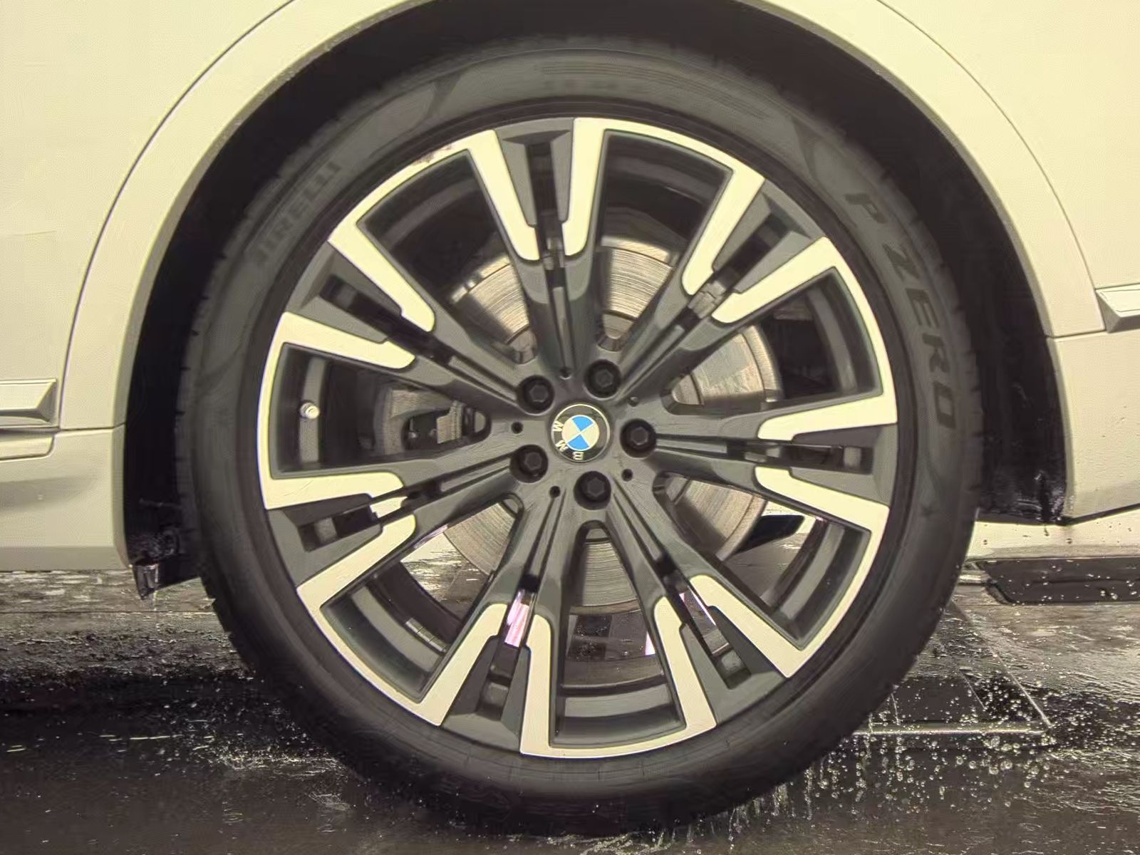 2019 BMW X7 xDrive50i AWD