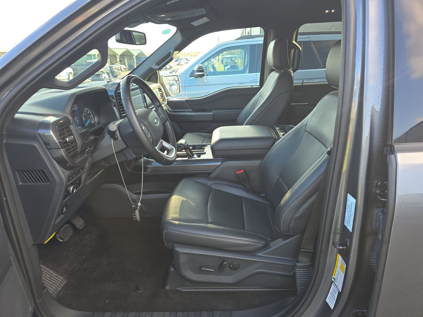 2023 Ford F-150 XLT AWD