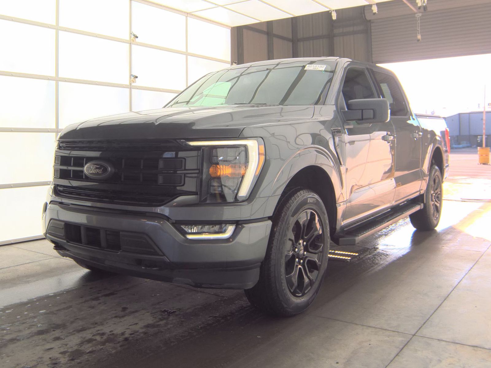 2023 Ford F-150 XLT AWD