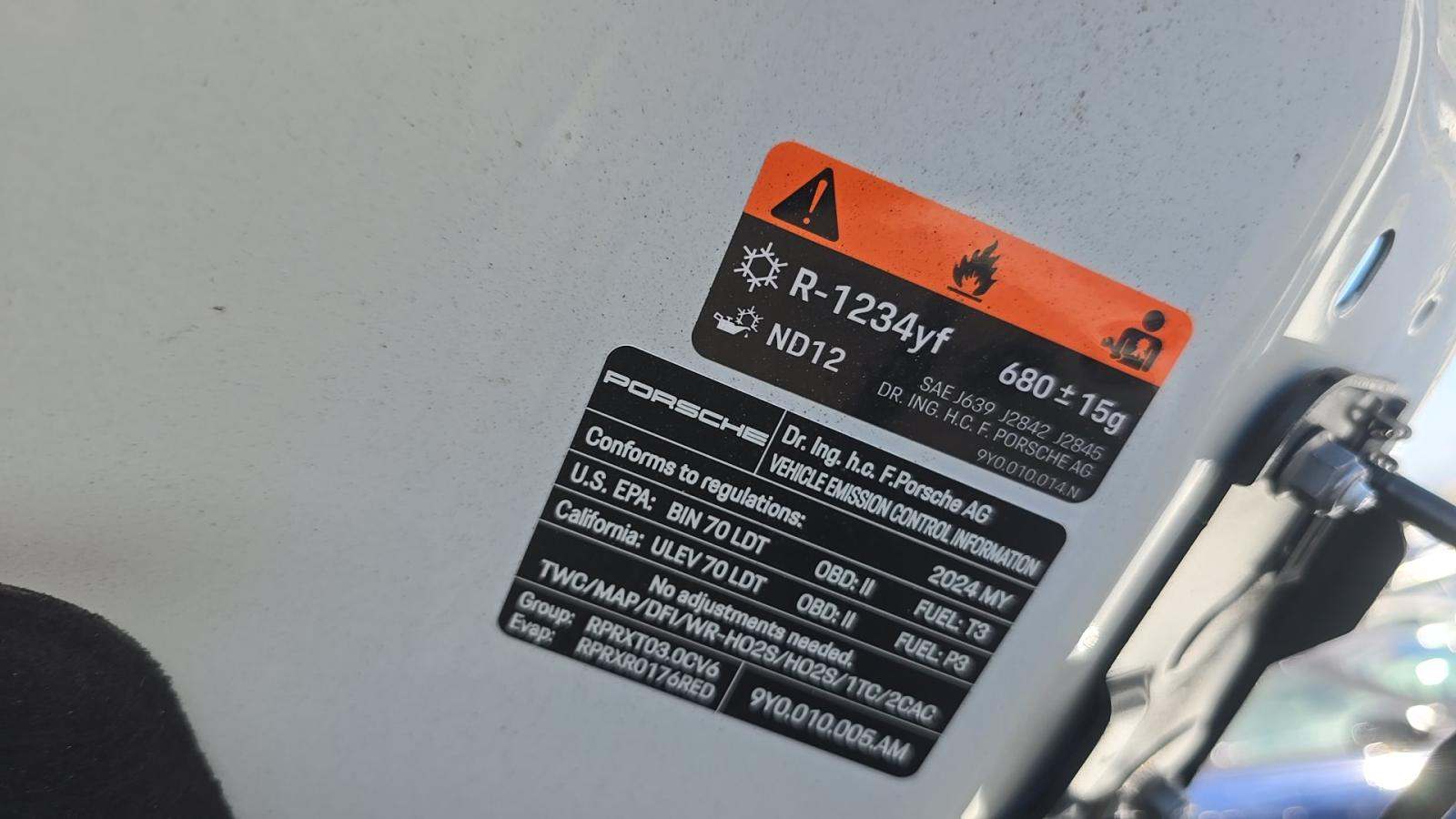 2024 Porsche Cayenne Base AWD