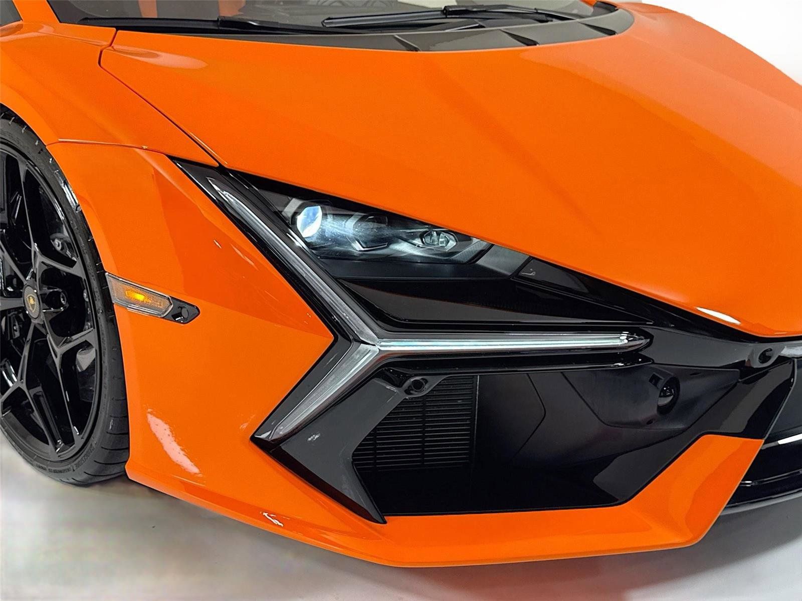 2024 Lamborghini Revuelto Base AWD