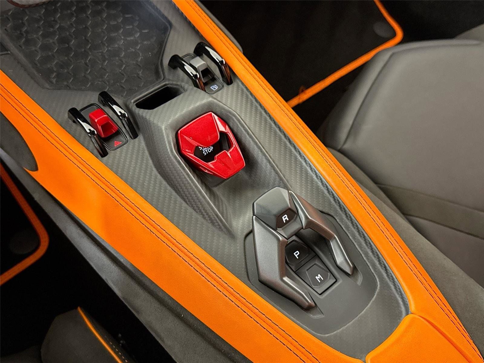 2024 Lamborghini Revuelto Base AWD