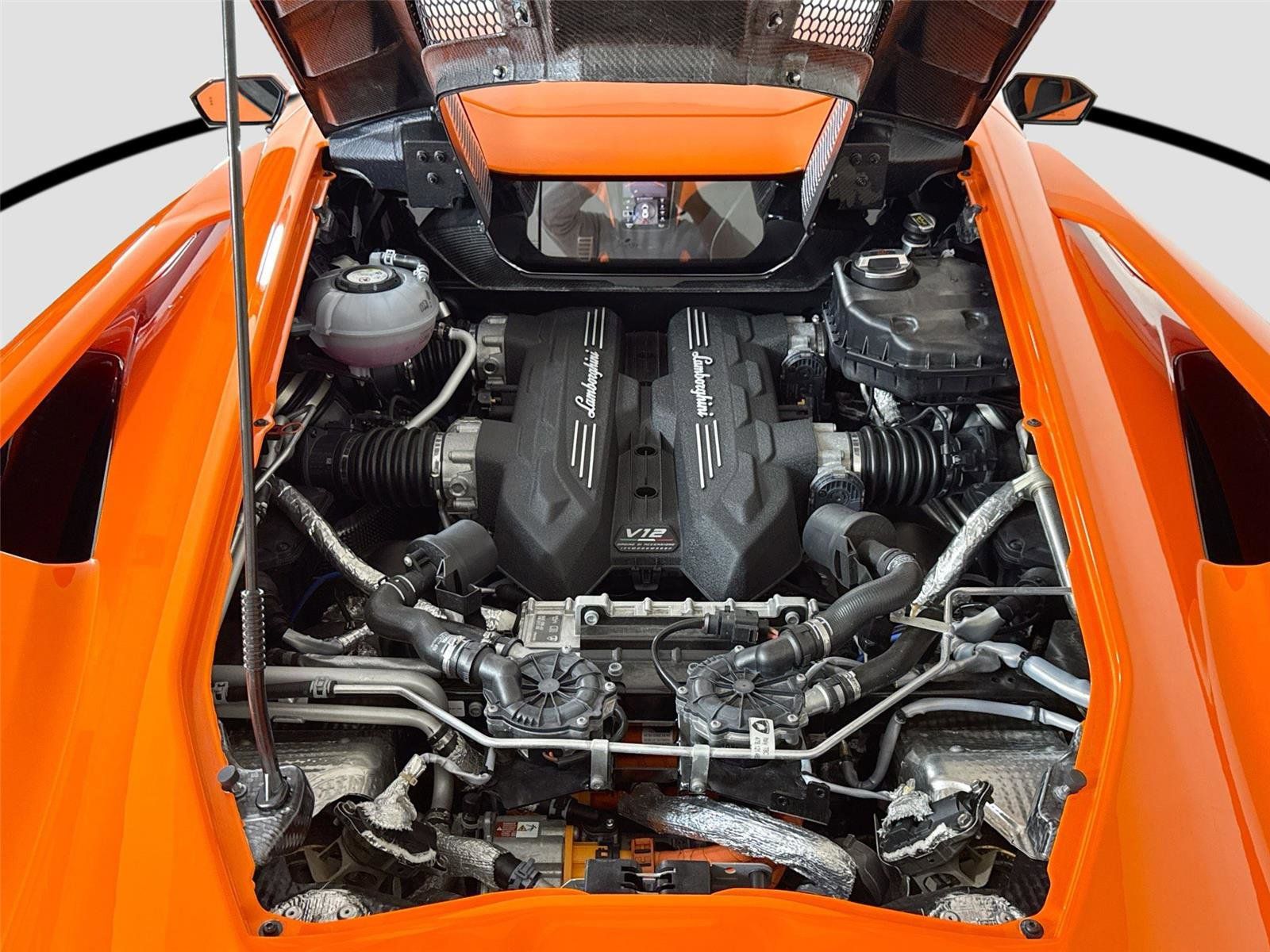 2024 Lamborghini Revuelto Base AWD