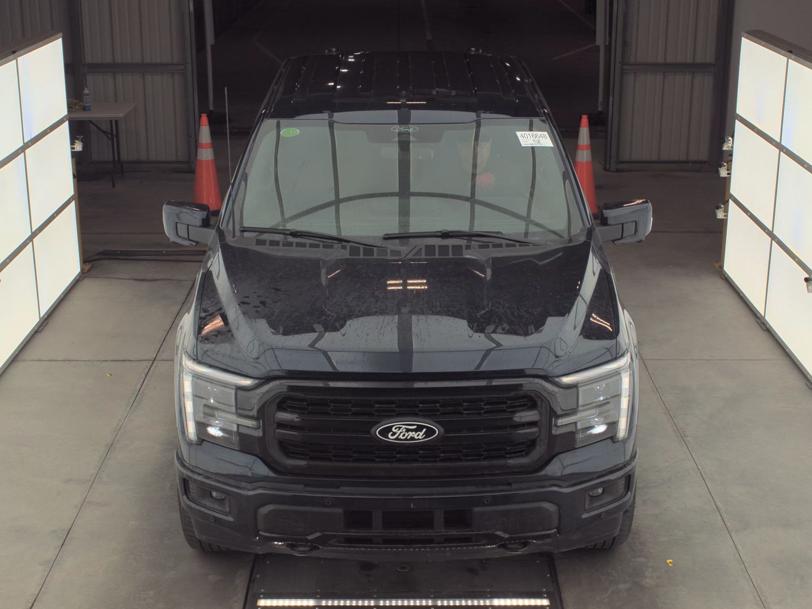 2025 Ford F-150 Hybrid Lariat AWD