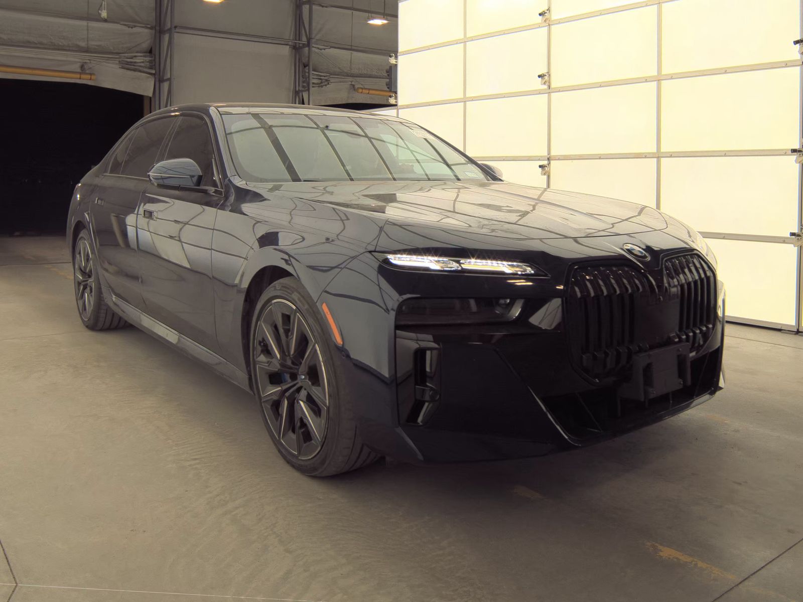 2023 BMW 7 Series 760i xDrive AWD