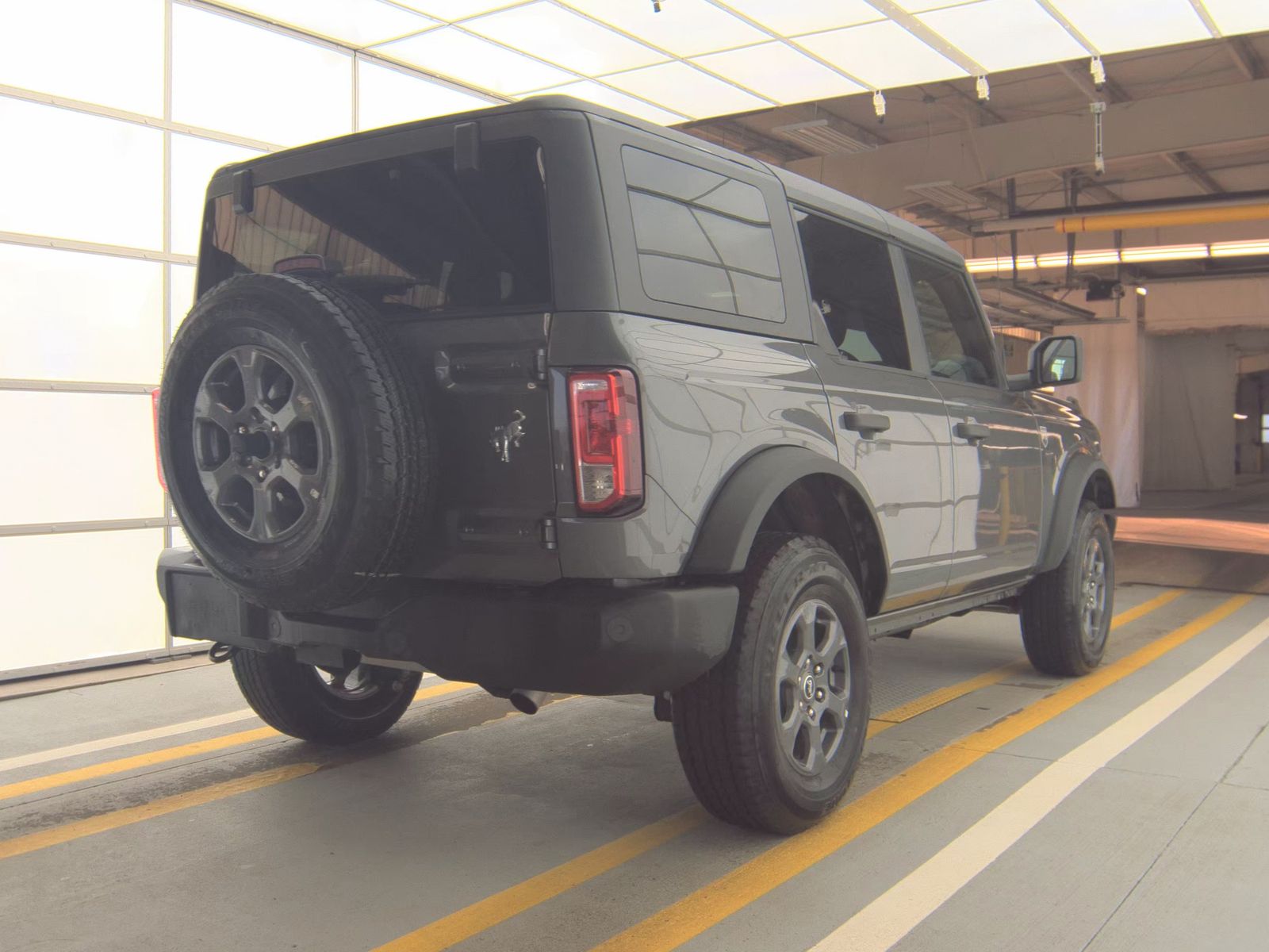 FORD BRONCO - 6