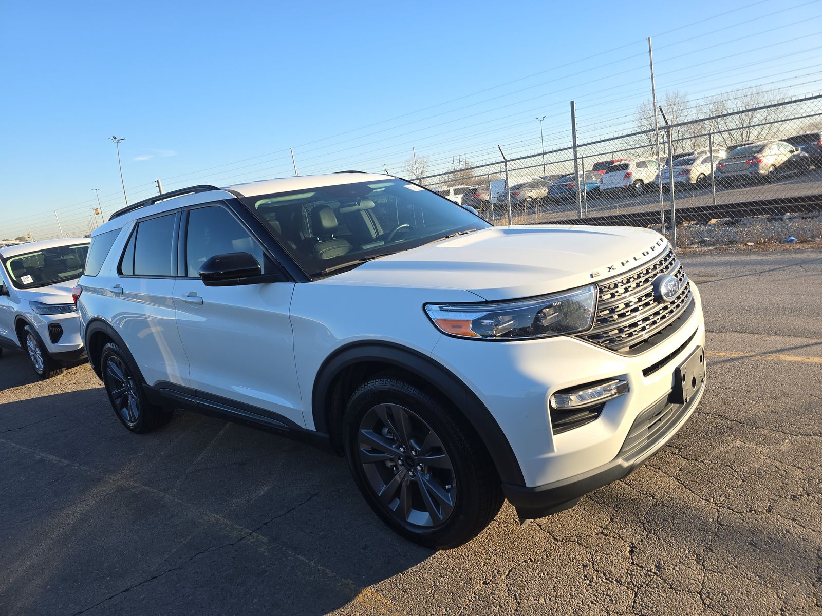 2023 Ford Explorer XLT RWD