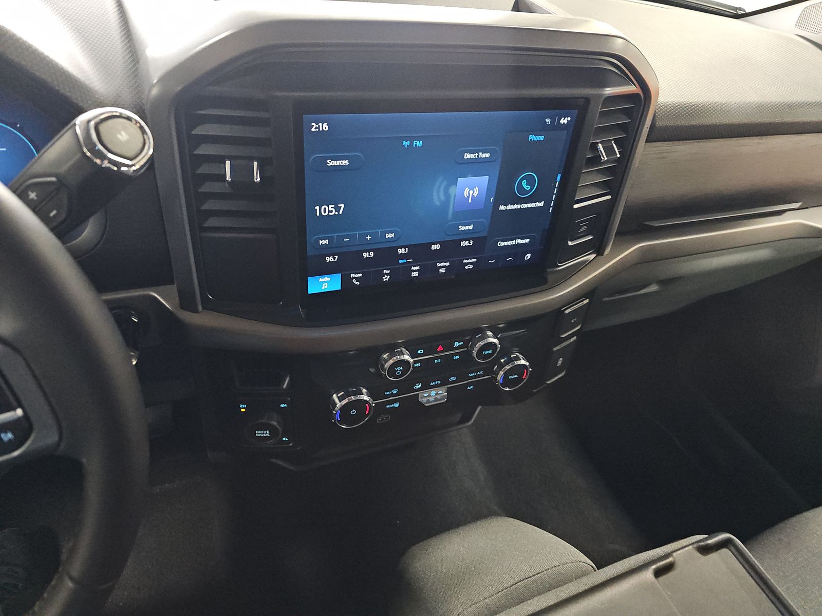 2025 Ford F-150 XLT AWD