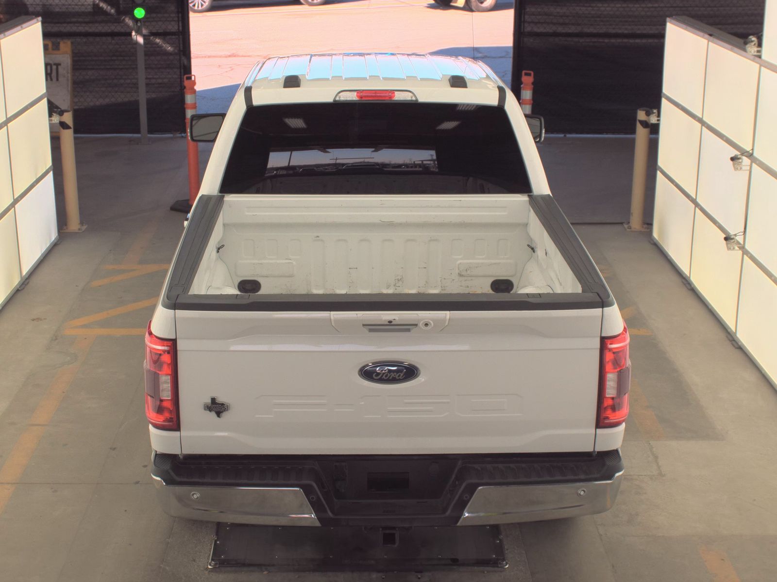 2021 Ford F-150 XLT RWD