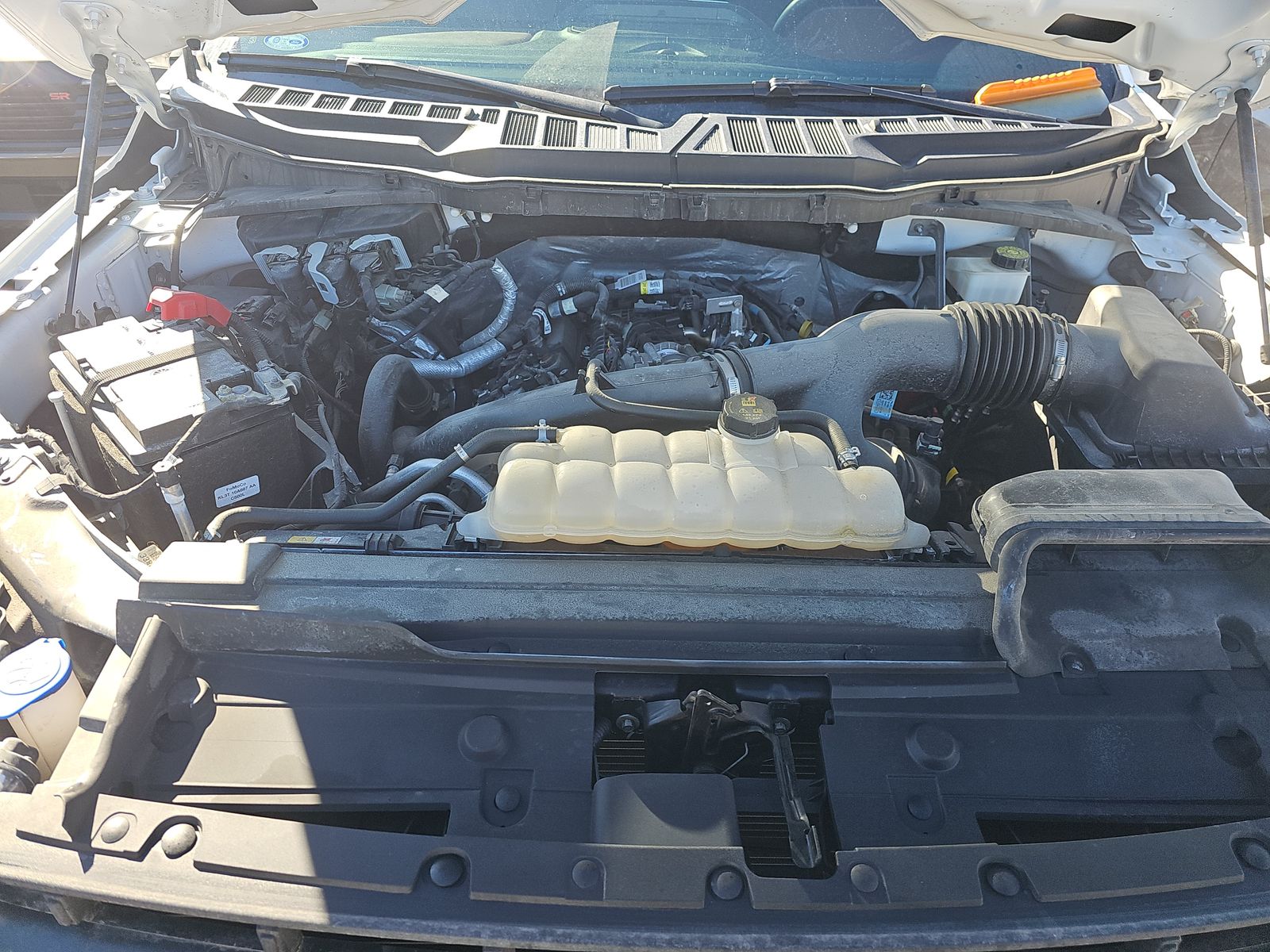 2023 Ford F-150 Lariat AWD