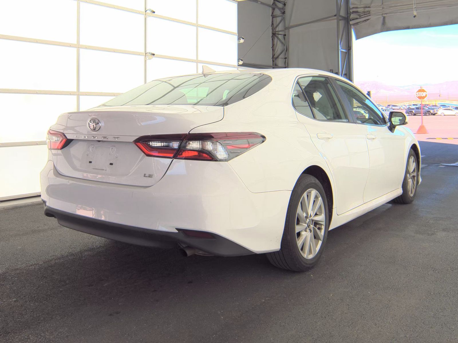 2021 Toyota Camry LE FWD