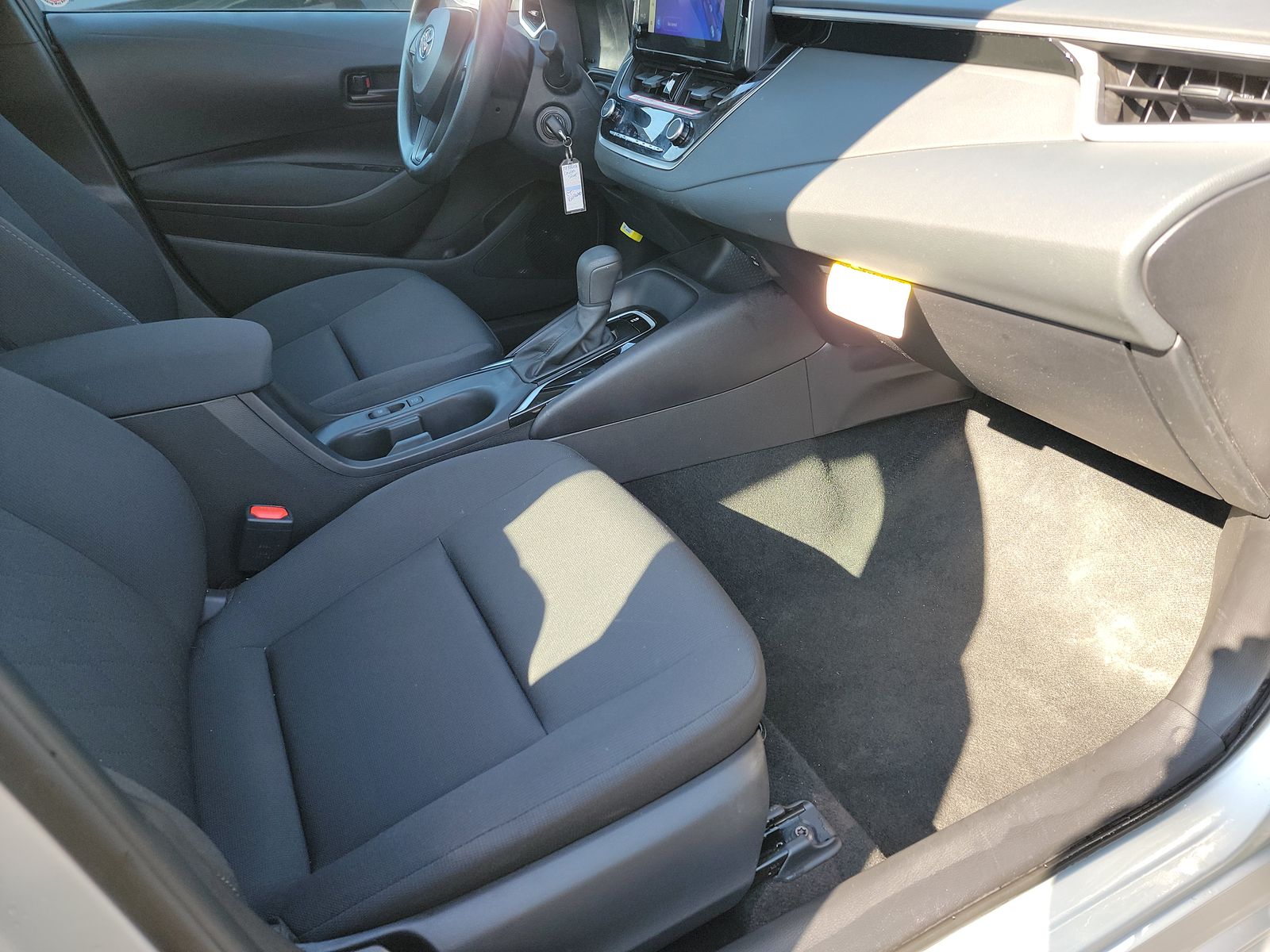 2025 Toyota Corolla LE FWD