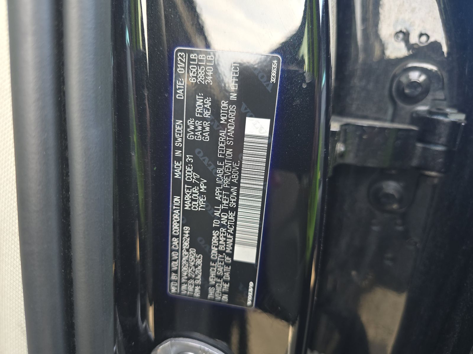 2023 Volvo XC90 B6 Plus AWD