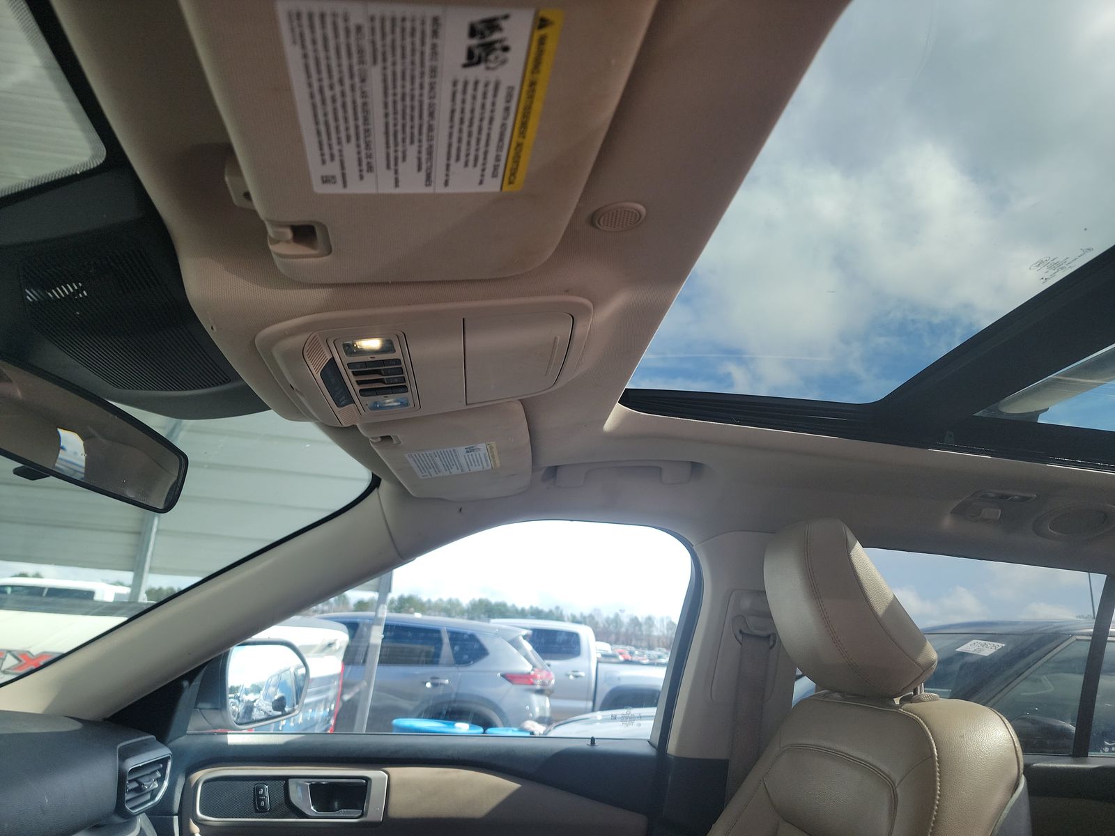 2020 Ford Explorer XLT RWD