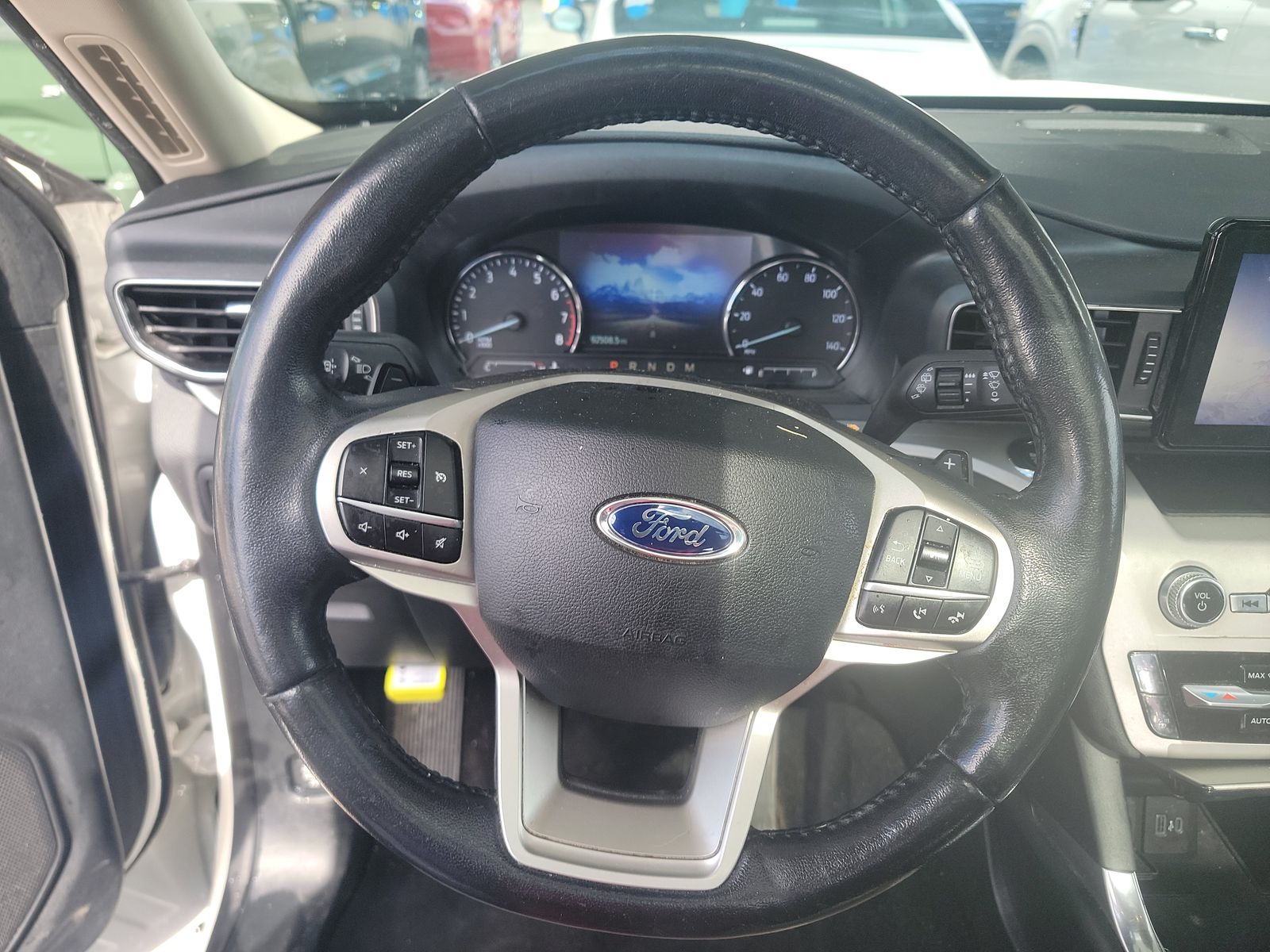 2020 Ford Explorer XLT RWD