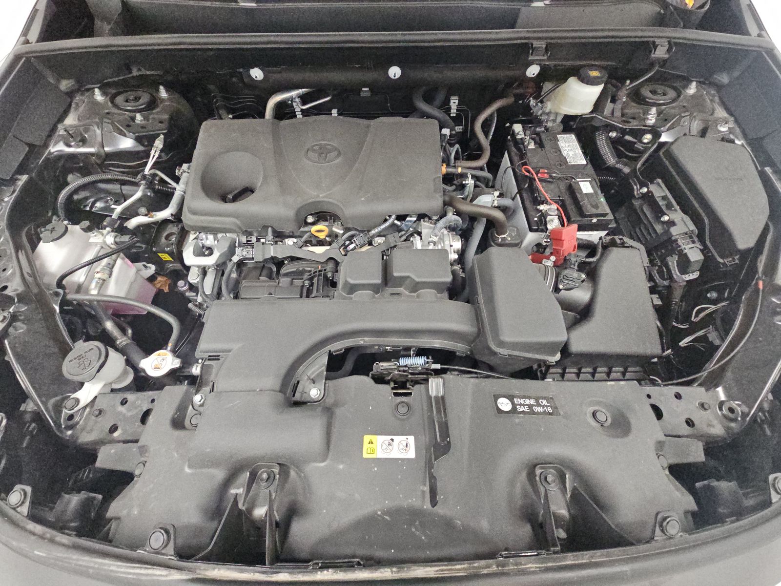 2025 Toyota RAV4 LE FWD