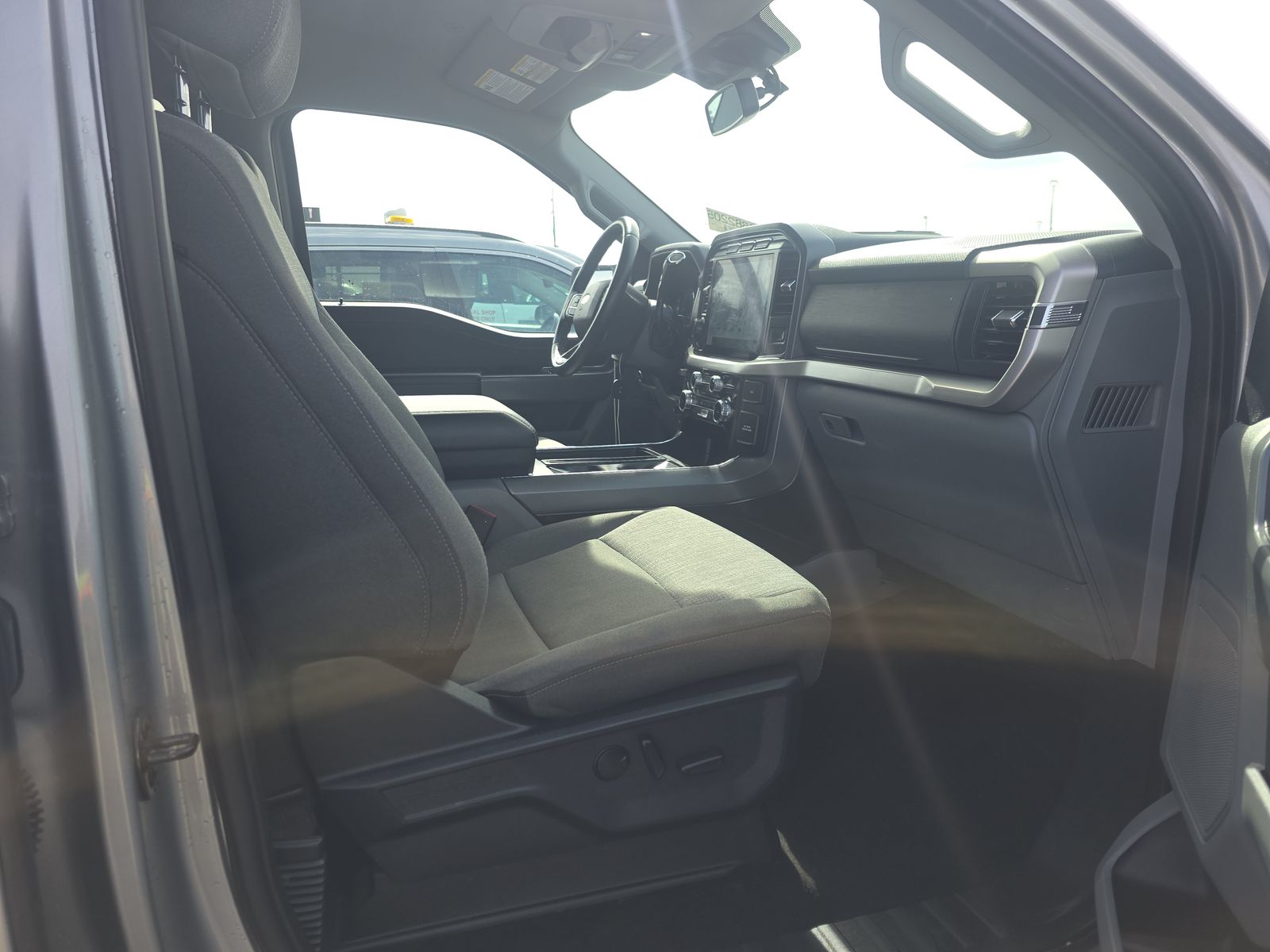 2022 Ford F-150 XLT AWD