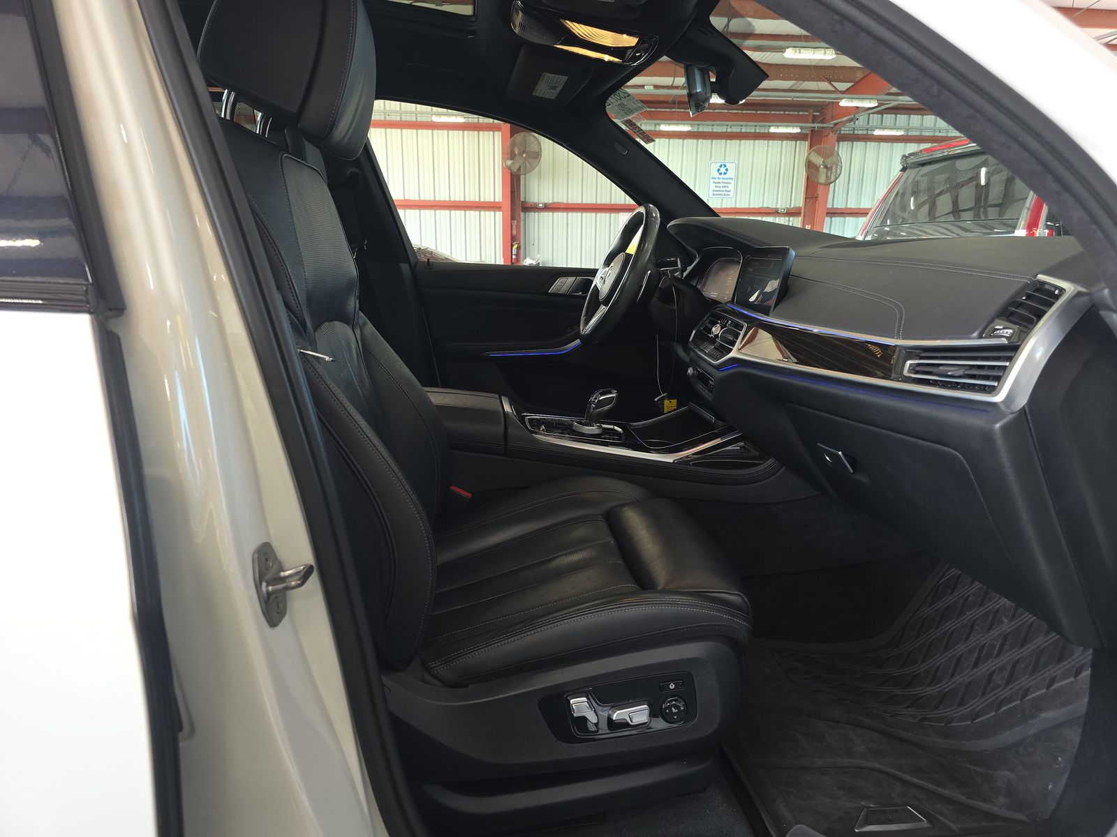 2020 BMW X7 xDrive40i AWD