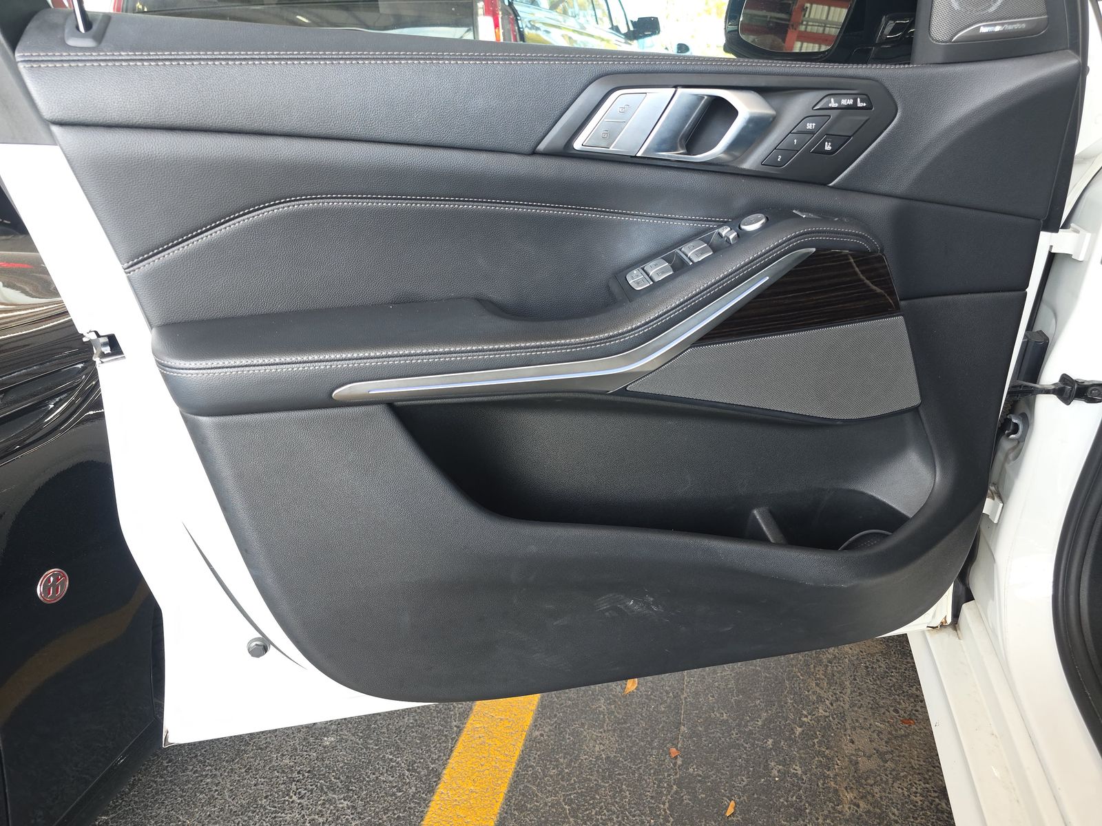 2020 BMW X7 xDrive40i AWD