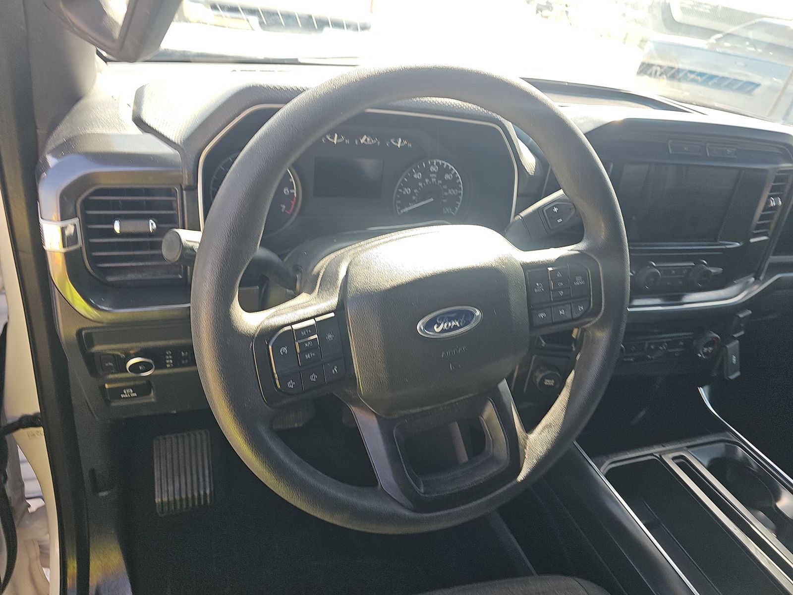 2023 Ford F-150 XL RWD